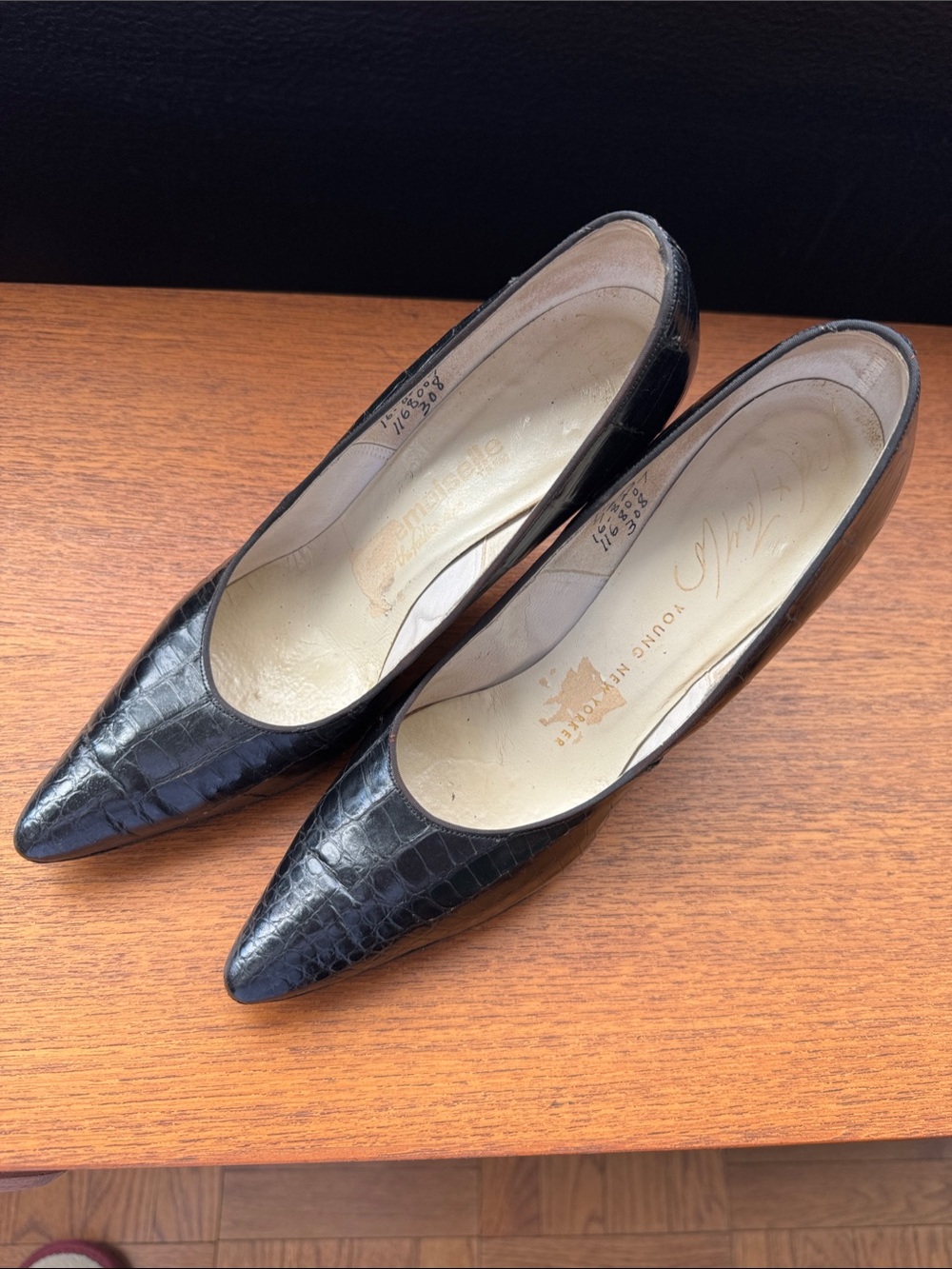 Vintage Black Croc-Embossed Leather Pointed Toe Pumps.  3” heels.